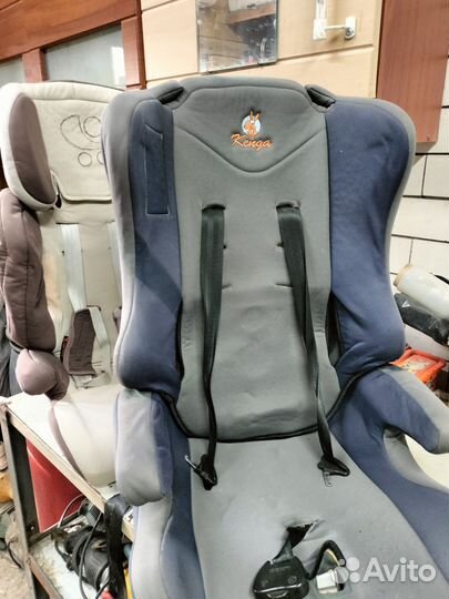 Автомобильное детское кресло