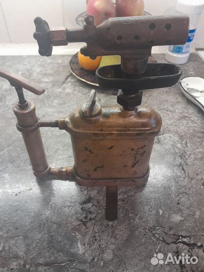 Старая паяльная лампа , клеймо otto bernz