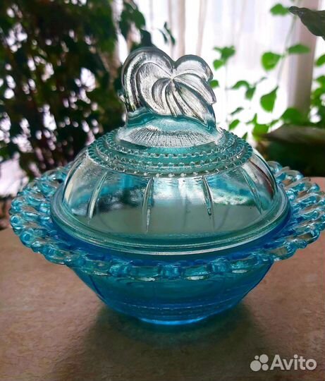 Старинная вазочка под варенье/сахар