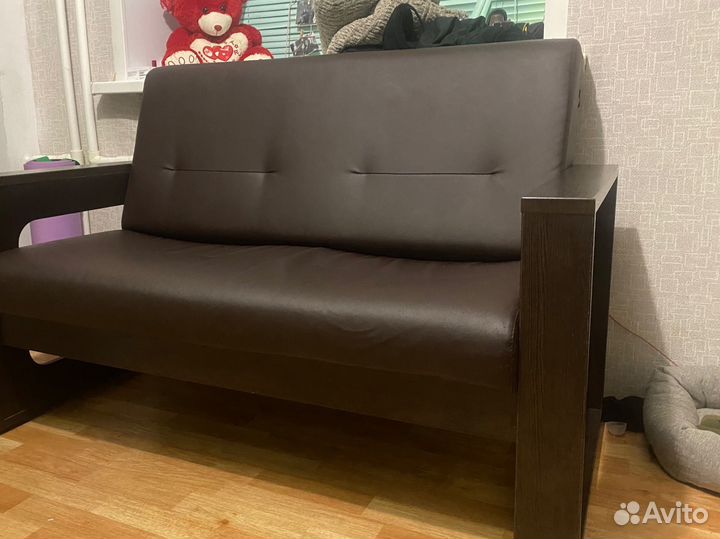 Диван нераскладной