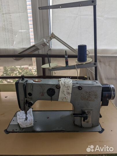 Швейная машинка 1022 с двигателем JK-513A