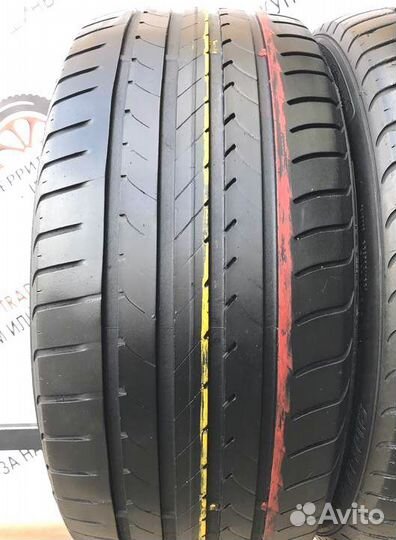 Goodyear EfficientGrip 215/40 R17