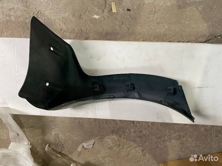 Брызговик задний левый Suzuki Escudo TD52W