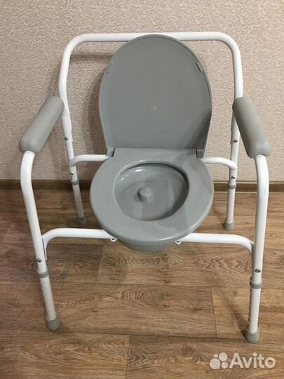 Кресло туалет и ходунки для взрослых