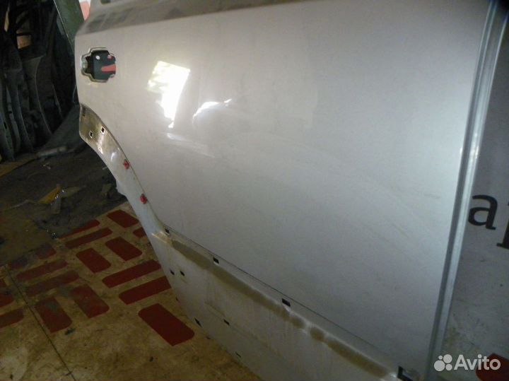 Дверь задняя правая Kia Sorento