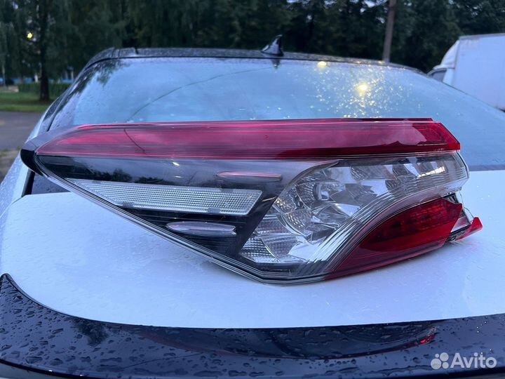 Фара toyota camry 70 оригинал б/у