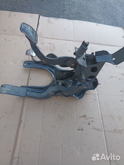 Педальный узел VW пасат б4 гольф 3 венто боро