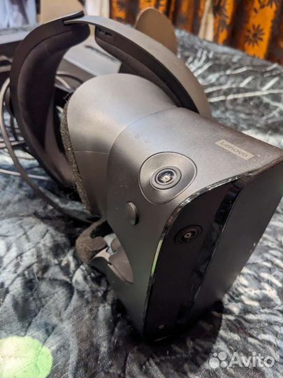 Шлем виртуальной реальности