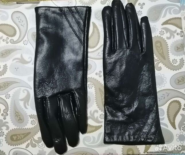 Перчатки кожаные женские