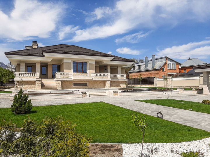 Нас знают. Нам доверяют. Укладка тротуарной плитки