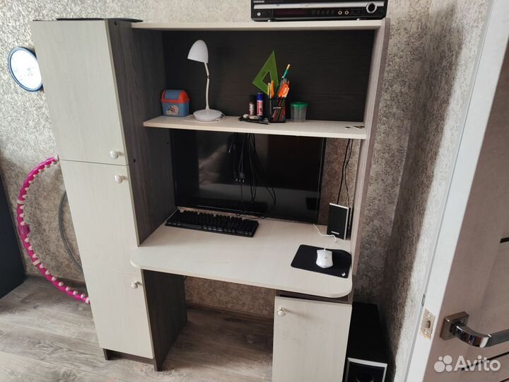 Компьютерный стол бу