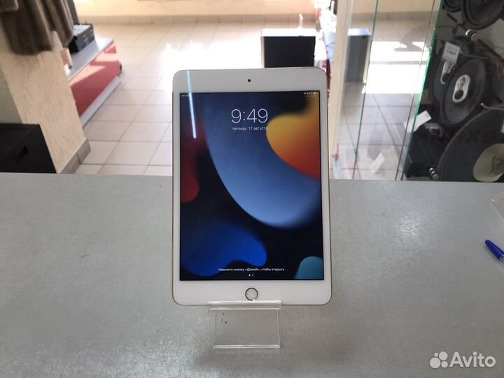 Планшет apple iPad mini 4