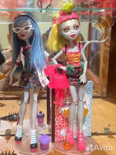 Кукла Монстер Хай Лагунафаер