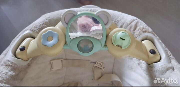 Укачивающий центр graco