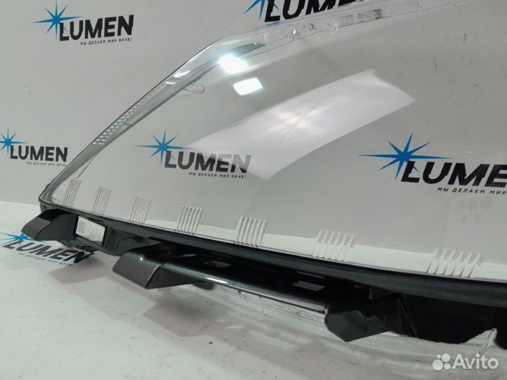 Стекло фары переднее левое Lexus Es 6 2012-2015