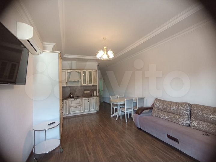 1-к. квартира, 50 м², 1/2 эт.