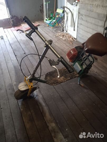 Бензиновый самокат