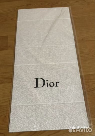 Коробка подарочная Dior