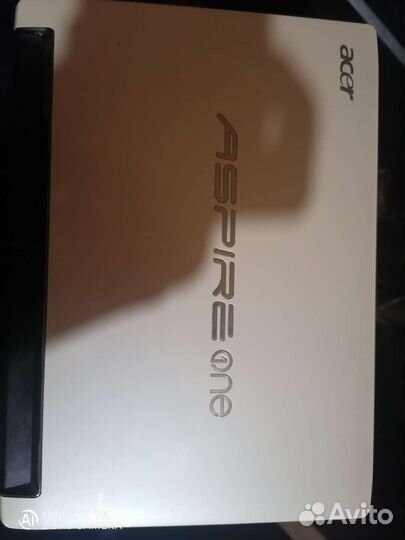 Acer aspire one