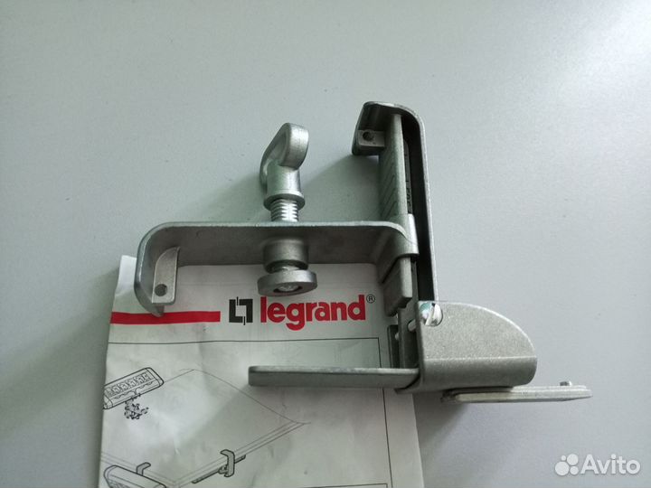 Крепежный аксессуар для фиксации блока 535 99