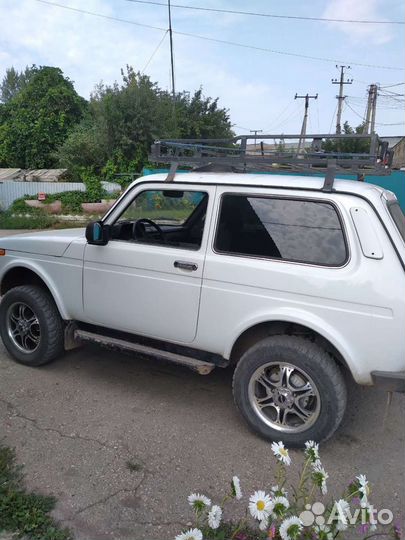 LADA 4x4 (Нива) 1.6 МТ, 2014, 110 000 км