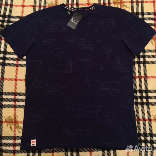 Футболка Armani