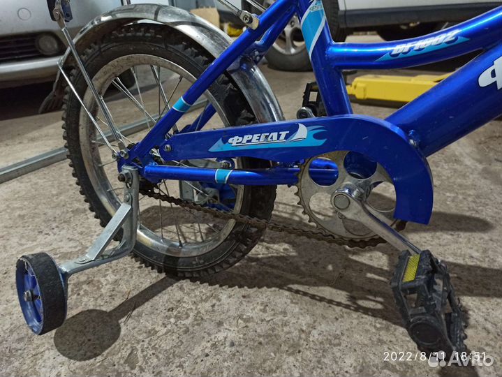 Детский велосипед 16