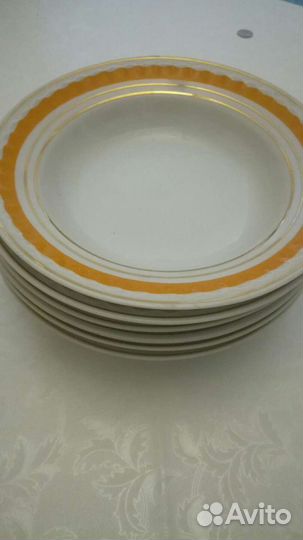 Тарелки разные