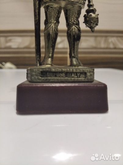 Продаю рыцаря из крепости Ригерсбург(Австрия)