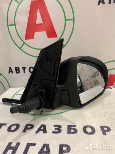 Зеркало переднее правое Mitsubishi Colt Z32A 3A91