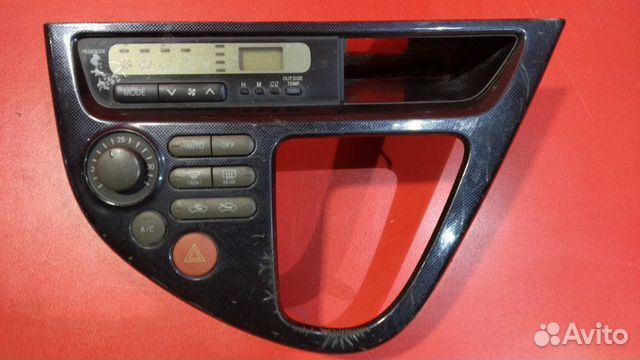 Блок управления климат-контролем Toyota Wish ANE10