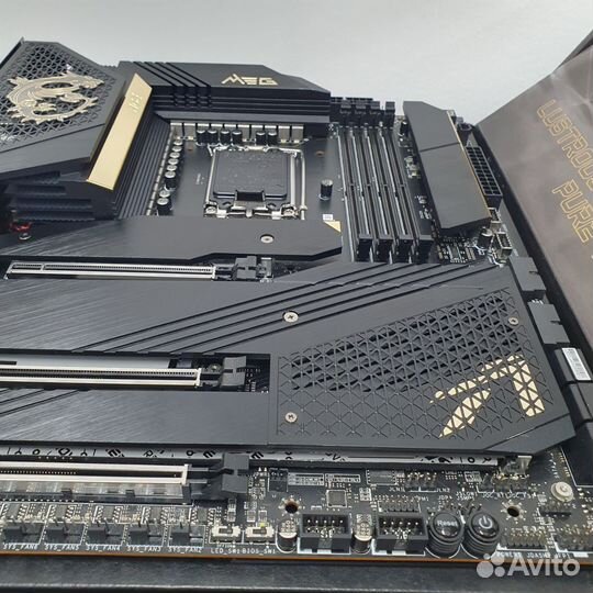 Материнская плата MSI MEG Z690 ACE