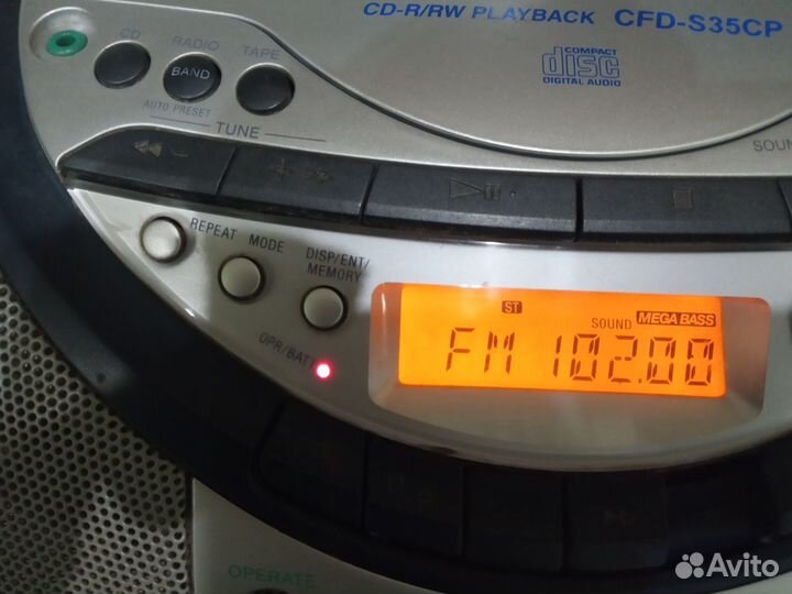 Бумбокс Sony CFD-S35CP