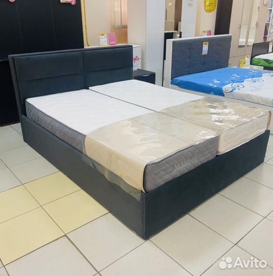 Кровать с механизмом