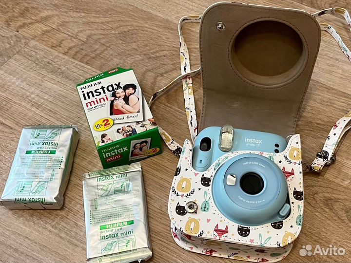 Аренда instax mini 11 (поларойд)