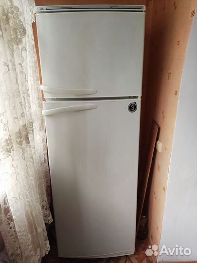 Холодильник