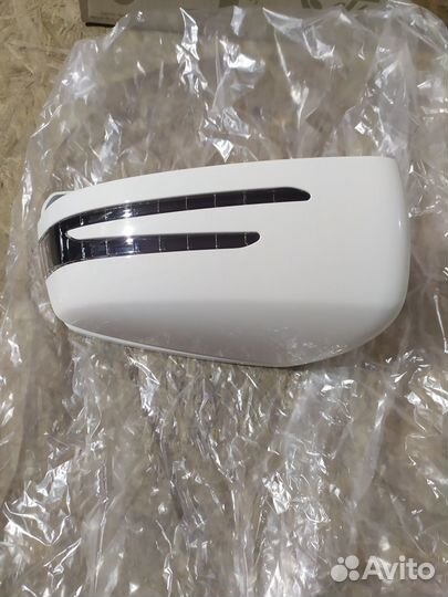 Корпус зеркала левый Mercedes GLA 2013-2017