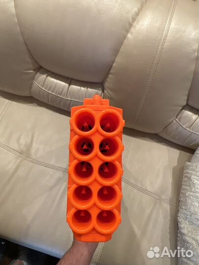 Игрушка пистолет nerf mega
