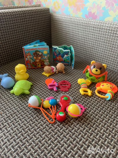 Игрушки