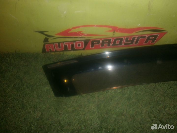 Ветровик toyota NCP81G, NCP85G sienta