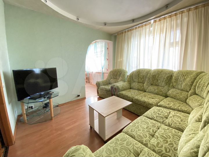 2-к. квартира, 60 м², 4/6 эт.