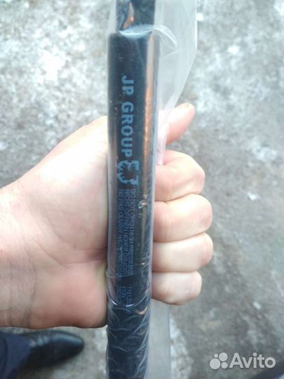 Газовый упор капота