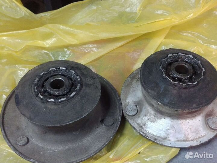 Опоры передних стоек BMW e39