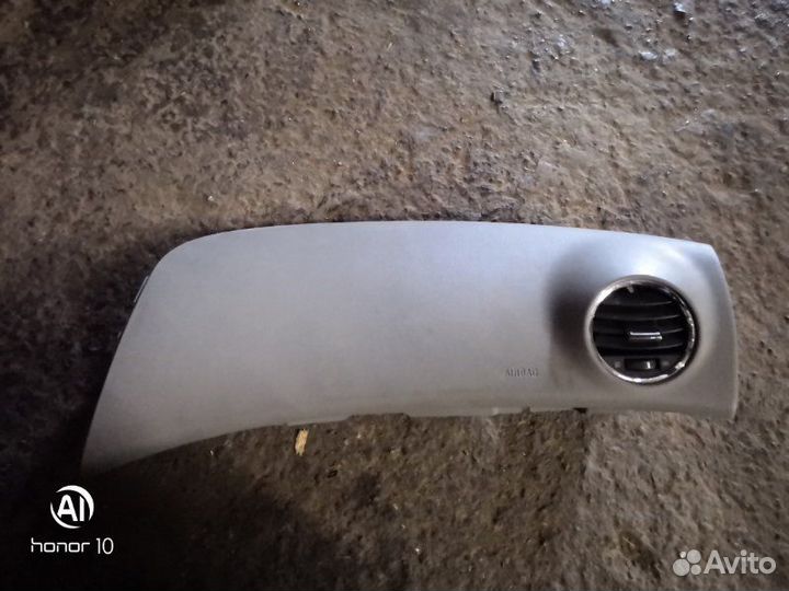 Накладка на торпедо Chevrolet Cruze J300 F16D3