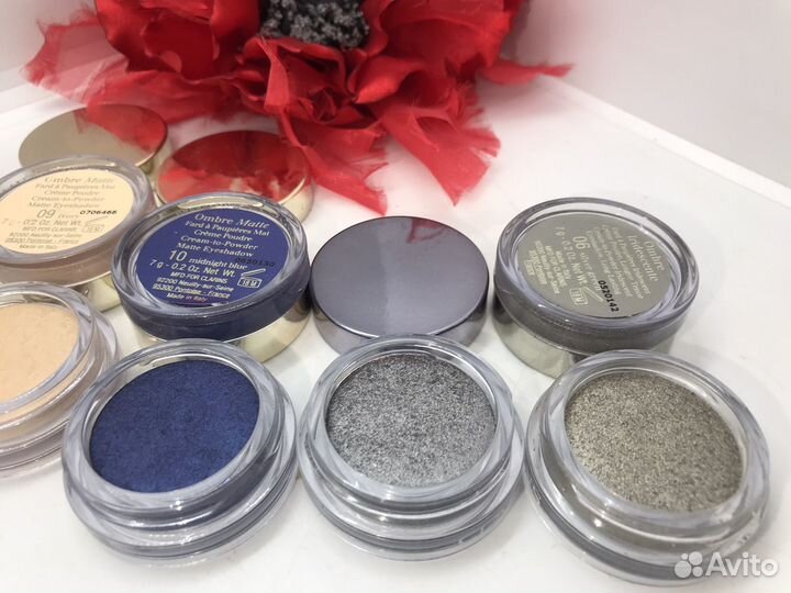 Тени для век clarins