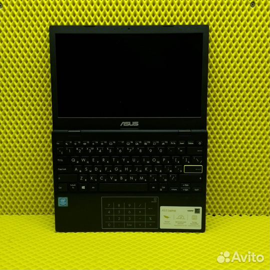 Нетбук asus E210M