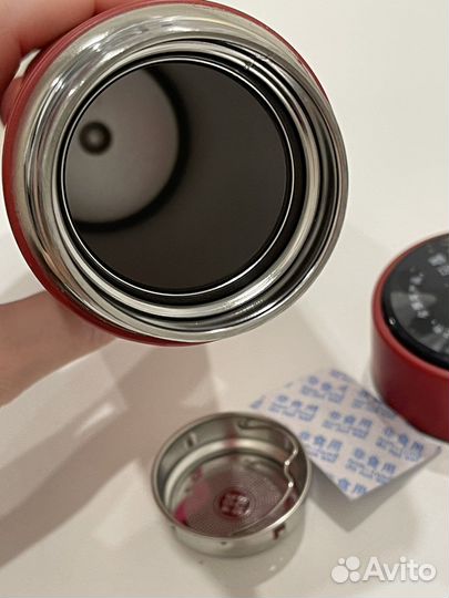 Термос 500 мл новый