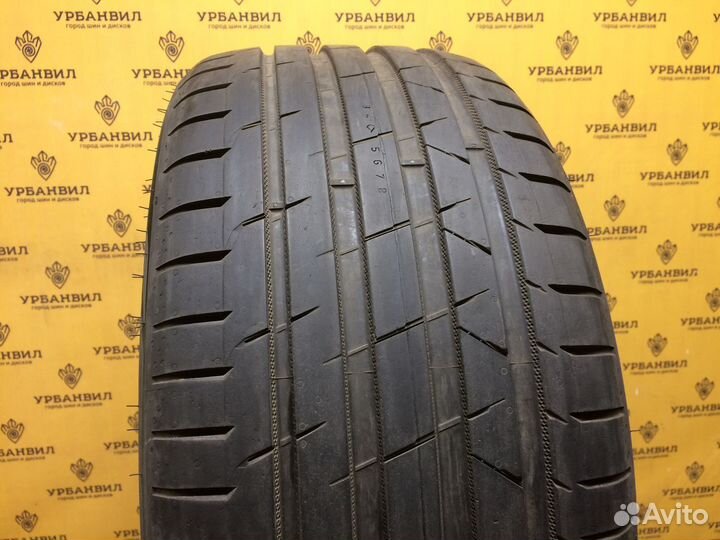 Nokian Tyres Hakka Black 245/40 R18 93Y