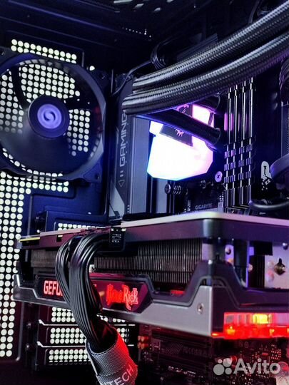 Шикарный пк I7 12700K/32GB DDR4/SSD/RTX 3080