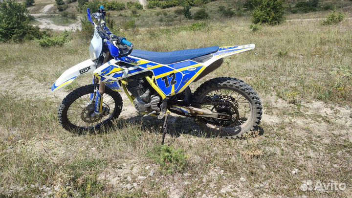 Gr 7, motolend xt250st